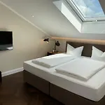 Bio Design Boutique Hotel Landhaus St Georg 3*