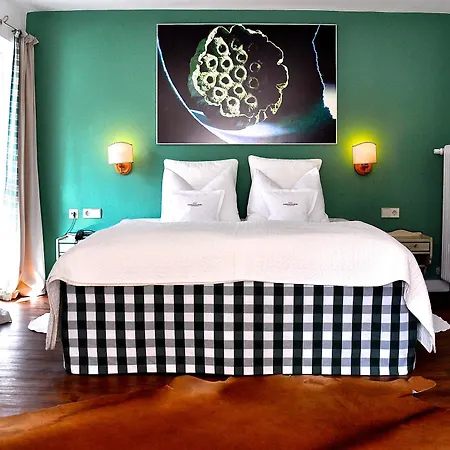Bio Design Boutique St Georg Hotel 3*